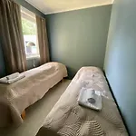 Leknes City Apartment Apartamento